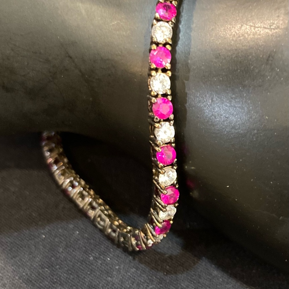 2 bracelets - Picture 6 of 7
